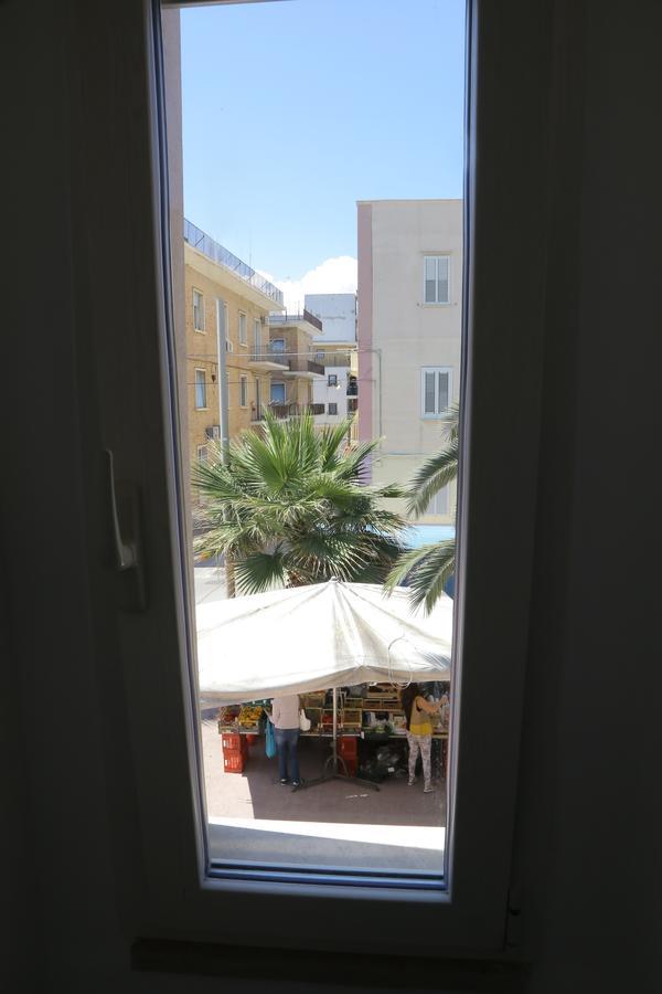 Rooms La Perla Del Mare Margherita Di Savoia Eksteriør bilde